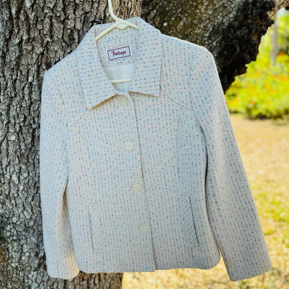 Vtg.Tweed Feeling White blazer with multi pastel and metallic confetti print.M